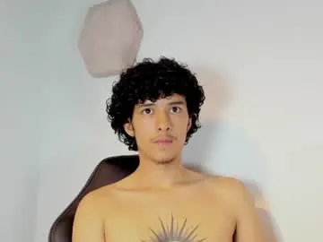 Chaturbate Adult Webcam of santi_twink19