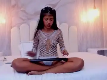 Chaturbate Best live sex cam show of arietta_skinny