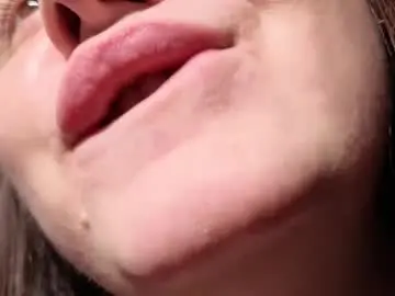 Chaturbate Sex Cam of betty_boop_12