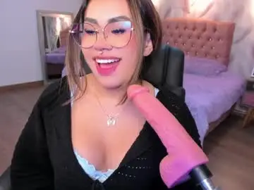 Chaturbate Best live sex cam show of eveline_figeroa
