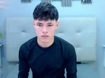 Chaturbate Best Webcam of kevin_tupe