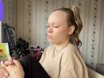 Chaturbate Free Live Porn of lanniecastellow