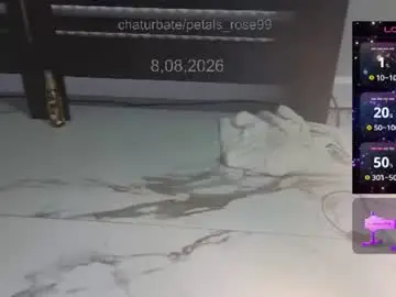 Chaturbate Free Porn Cam of petals_rose99