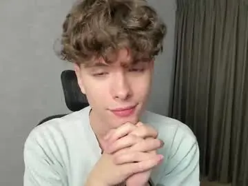 Chaturbate Nude Webcam of calvin_loves_you