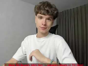 Chaturbate Live Porn of calvin_loves_you