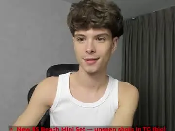 Chaturbate Free Porn Cam of calvin_loves_you