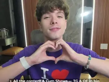 Chaturbate Nude Webcam of calvin_loves_you