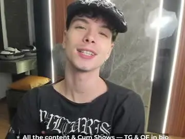 Chaturbate Nude Webcam of calvin_loves_you
