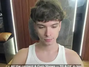 Chaturbate Free Porn Cam of calvin_loves_you