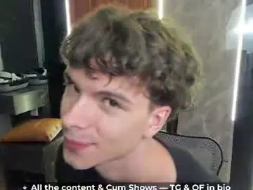 Chaturbate Private Sex Chat of calvin_loves_you