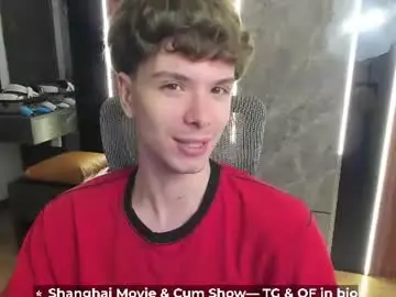 Chaturbate Live Sex of calvin_loves_you
