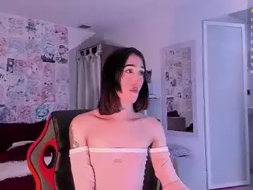 Chaturbate Live Porn of emely_rous