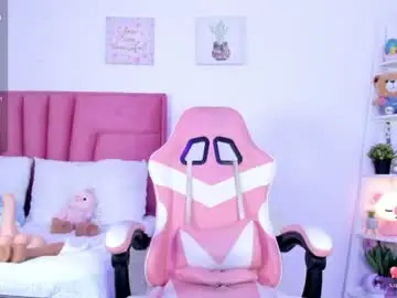 Chaturbate Live Sex Cam of little_sweety_18_