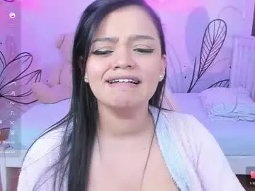 Chaturbate Live Sex Cam of naughty_bunny11