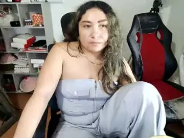 Chaturbate Live Sex Cam of vellarossa