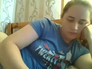 Chaturbate Live Sex Cam of skyressie333