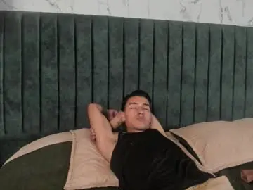 Chaturbate Adult Video Chat of andyjoy_