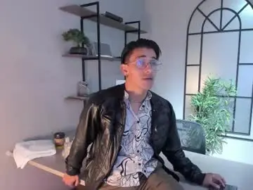 Chaturbate Live Porn of andyjoy_