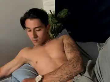 Chaturbate Best live sex cam show of andyjoy_