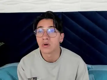 Chaturbate Free Porn Cam of andyjoy_