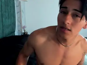 Chaturbate Watch Live Sex Cams of andyjoy_