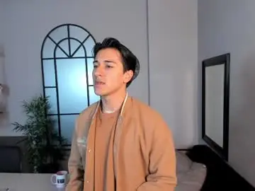 Chaturbate Sex Cam of andyjoy_