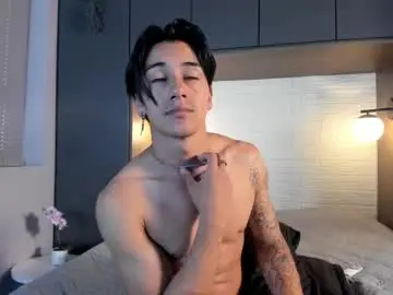 Chaturbate Sex Cam of andyjoy_