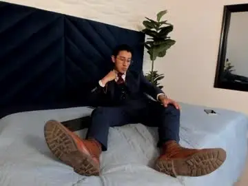 Chaturbate Nude Webcam of andyjoy_