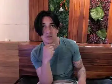 Chaturbate Sex Chat of andyjoy_