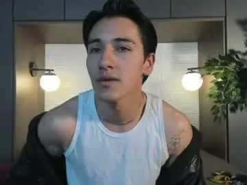 Chaturbate Best live sex cam show of andyjoy_
