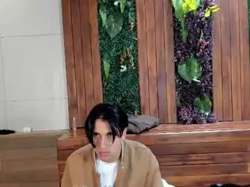 Chaturbate Free Live Porn of andyjoy_