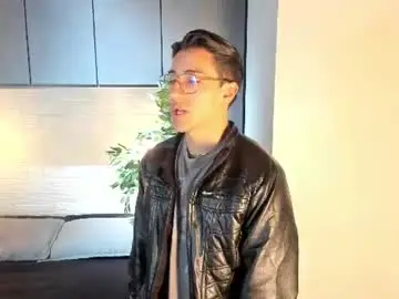 Chaturbate Live Porn of andyjoy_