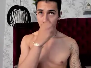 Chaturbate Watch Live Sex Cams of andyjoy_