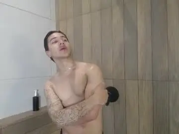 Chaturbate Free Live Porn of andyjoy_