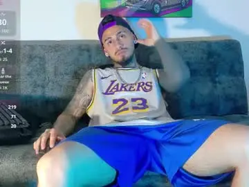 Chaturbate Nude Webcam of julian_tattoo