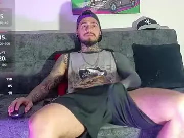 Chaturbate Nude Webcam of julian_tattoo