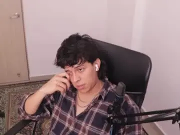 Chaturbate Live Porn of magic_tony