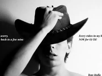 Chaturbate Sex Cam of magic_tony