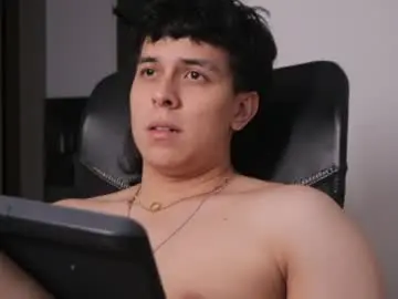 Chaturbate Sex Cam of magic_tony