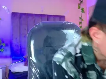 Chaturbate Best live sex cam show of nascary_fox