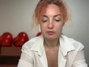 Chaturbate Best live sex cam show of reddgiirll