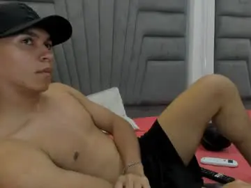 Chaturbate Watch Live Sex Cams of ricky_backus