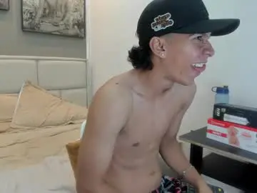 Chaturbate Live Sex of ricky_backus