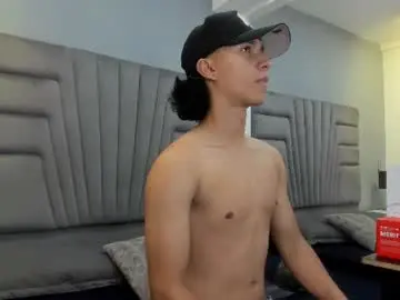 Chaturbate Best live sex cam show of ricky_backus