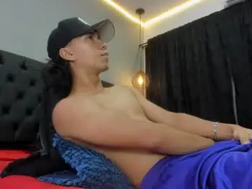 Chaturbate Watch Live Sex Cams of ricky_backus