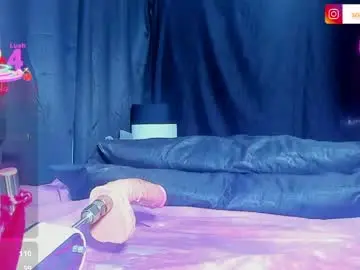 Chaturbate Adult Video Chat of sam_naughty18