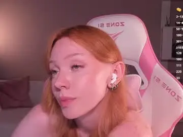 Chaturbate Adult Video Chat of honeyautumn