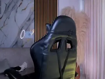 Chaturbate Live Porn of juliensaint_