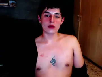 Chaturbate Live Sex Cam of little_shotta