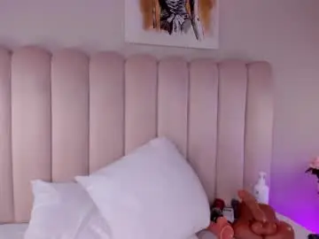 Chaturbate Live Sex Cam of alissyadanger